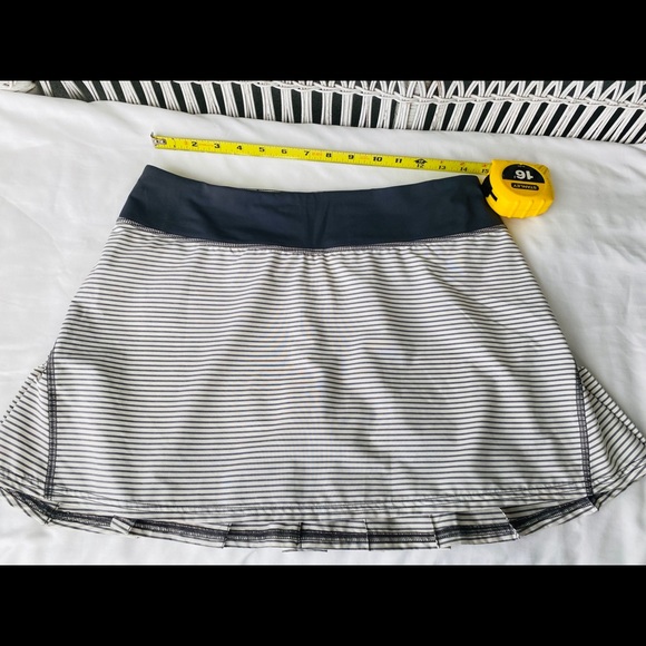 Lululemon HyperStripe AngelWing Pacesetter Skirt8T - Picture 10 of 12